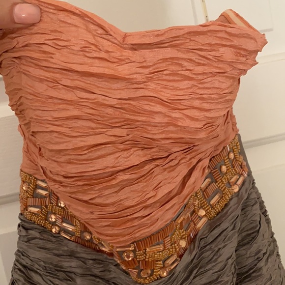 Dress - Picture 4 of 6